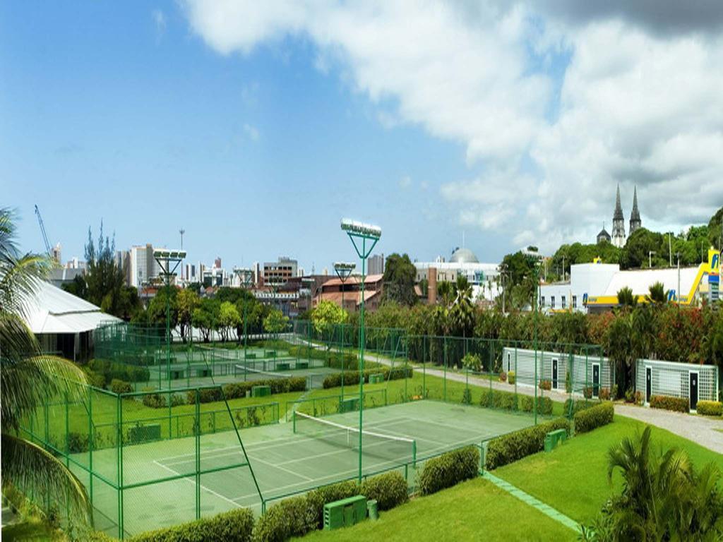 Marina Park Hotel Fortaleza  Exteriér fotografie Tennis courts at the club
